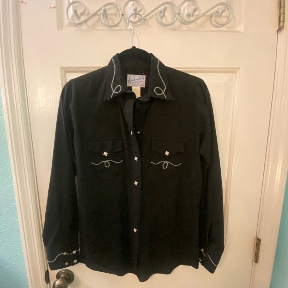 Rockmount Ranch Wear Vintage Western Black Embroidered Snaps/Button Down Shirt